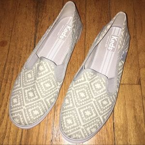 Women’s Aztec Keds